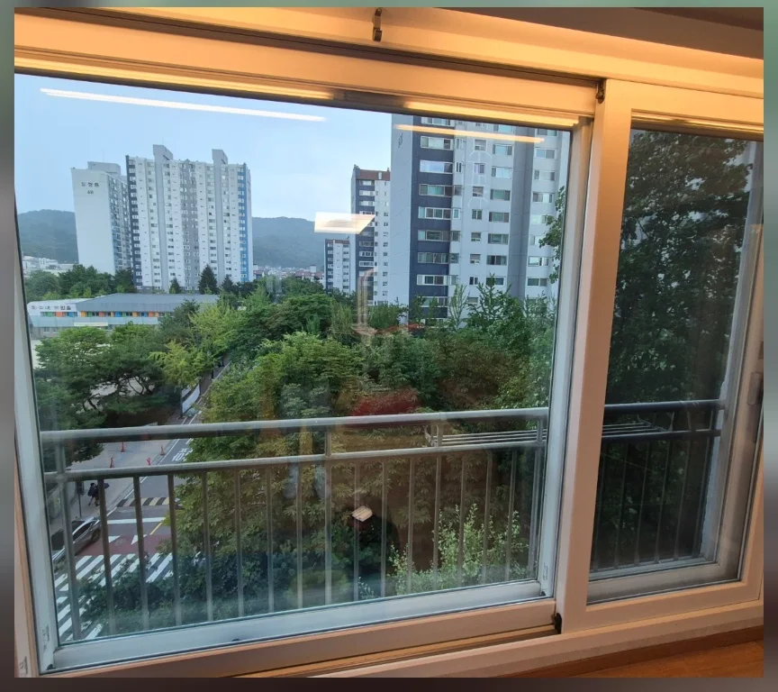 중랑구 데시앙 32평 유리창청소 시공사례