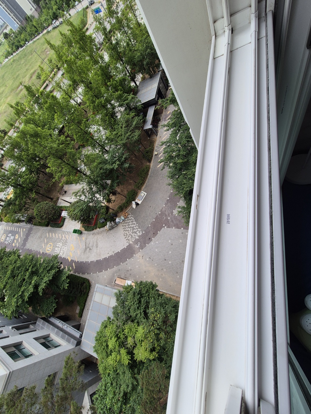 KakaoTalk_20260617_123224172_06.jpg
