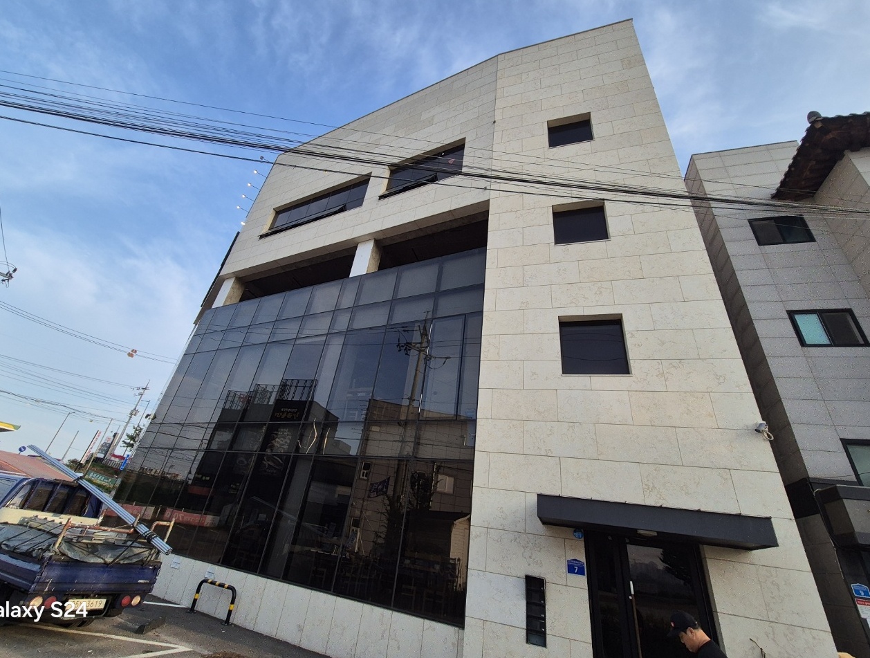 KakaoTalk_20260623_210759679.jpg